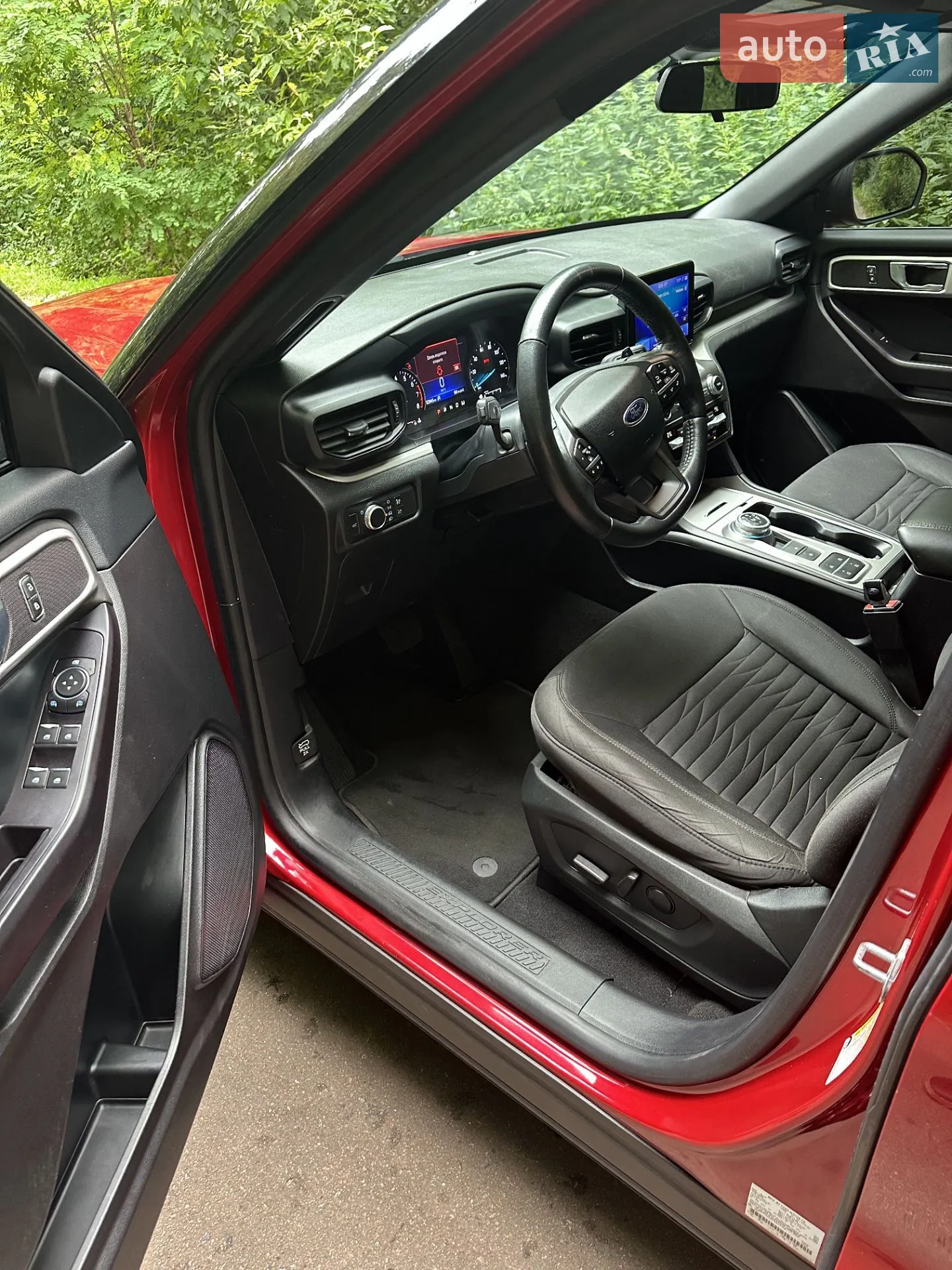 2019 Ford Explorer - мініатюра 5