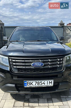 Внедорожник / Кроссовер Ford Explorer 2017 в Ровно
