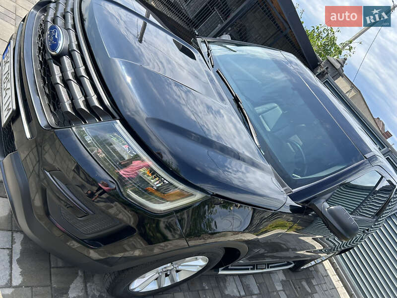 Внедорожник / Кроссовер Ford Explorer 2017 в Ровно
