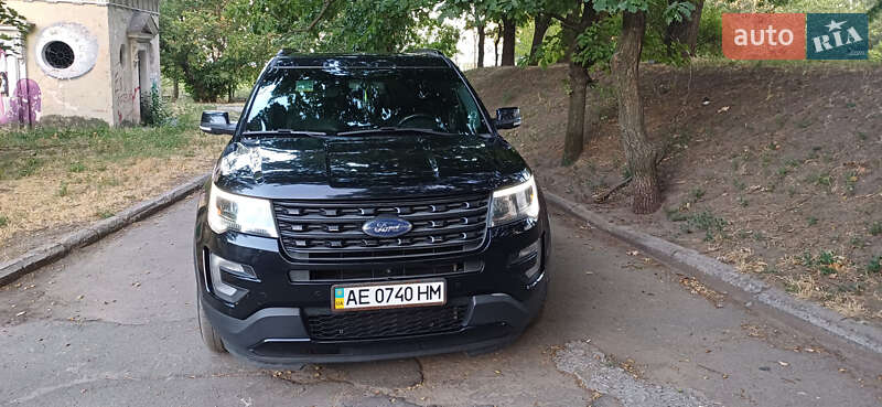 Позашляховик / Кросовер Ford Explorer 2017 в Дніпрі