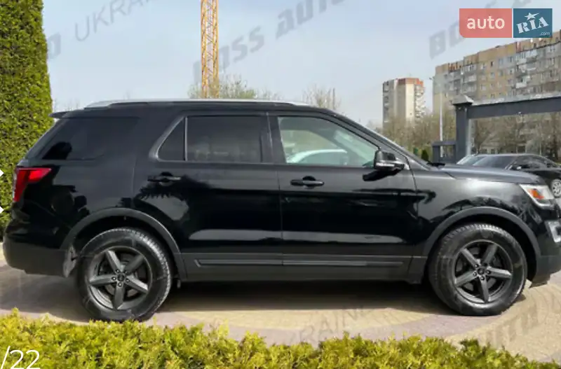 Ford Explorer