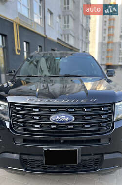 Внедорожник / Кроссовер Ford Explorer 2016 в Ивано-Франковске