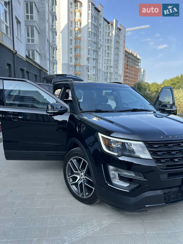 Позашляховик / Кросовер Ford Explorer 2016 в Івано-Франківську