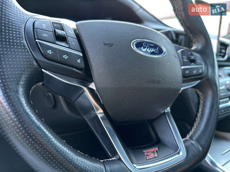 Позашляховик / Кросовер Ford Explorer 2019 в Рівному