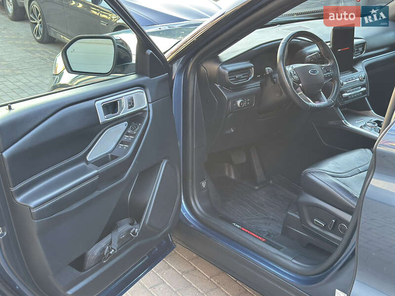 Позашляховик / Кросовер Ford Explorer 2019 в Рівному