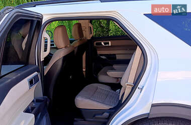 Внедорожник / Кроссовер Ford Explorer 2019 в 