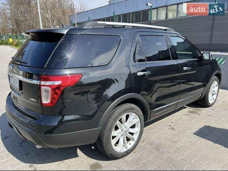 Внедорожник / Кроссовер Ford Explorer 2013 в Чернигове