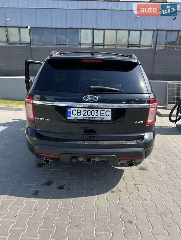 Внедорожник / Кроссовер Ford Explorer 2013 в Чернигове