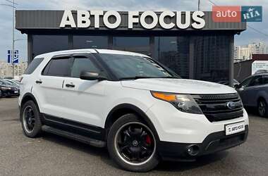 Позашляховик / Кросовер Ford Explorer 2015 в Києві