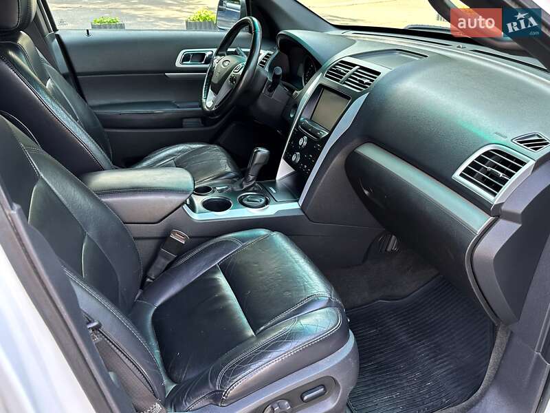Внедорожник / Кроссовер Ford Explorer 2011 в Виннице