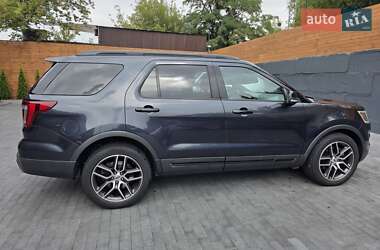 Позашляховик / Кросовер Ford Explorer 2016 в Києві