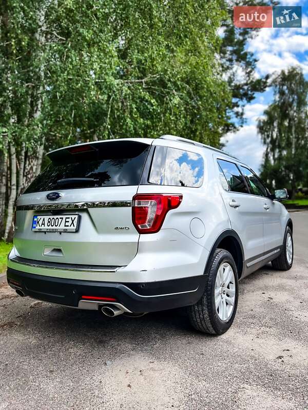 Внедорожник / Кроссовер Ford Explorer 2018 в Киеве