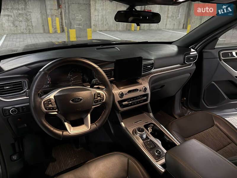 Внедорожник / Кроссовер Ford Explorer 2023 в Тернополе
