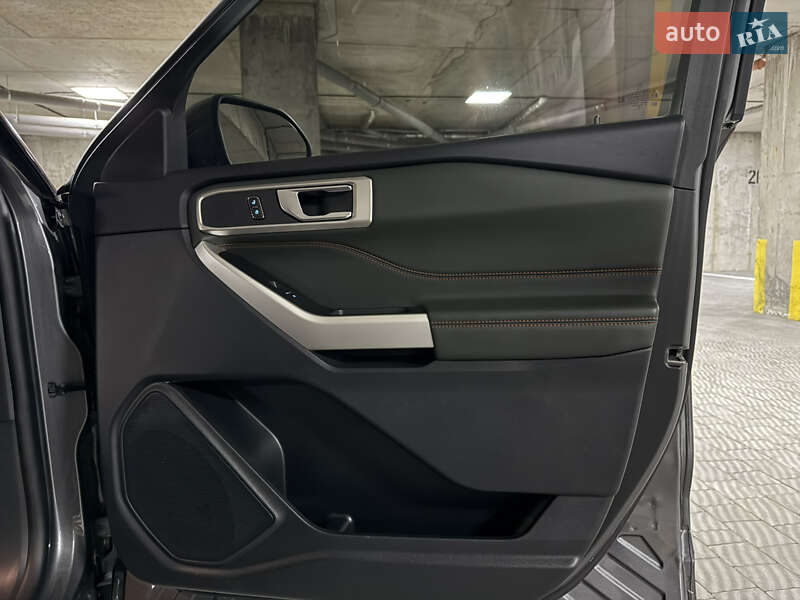 Внедорожник / Кроссовер Ford Explorer 2023 в Тернополе