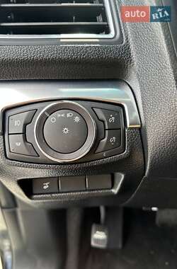 Внедорожник / Кроссовер Ford Explorer 2017 в 