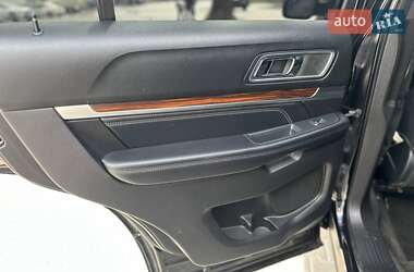 Внедорожник / Кроссовер Ford Explorer 2017 в 