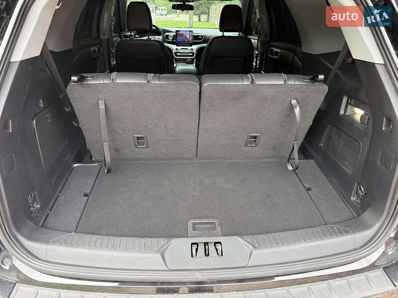 Позашляховик / Кросовер Ford Explorer 2022 в Стрию