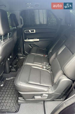 Внедорожник / Кроссовер Ford Explorer 2022 в 