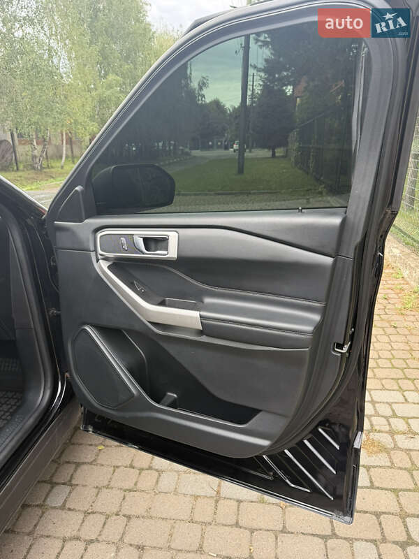 Позашляховик / Кросовер Ford Explorer 2022 в Стрию