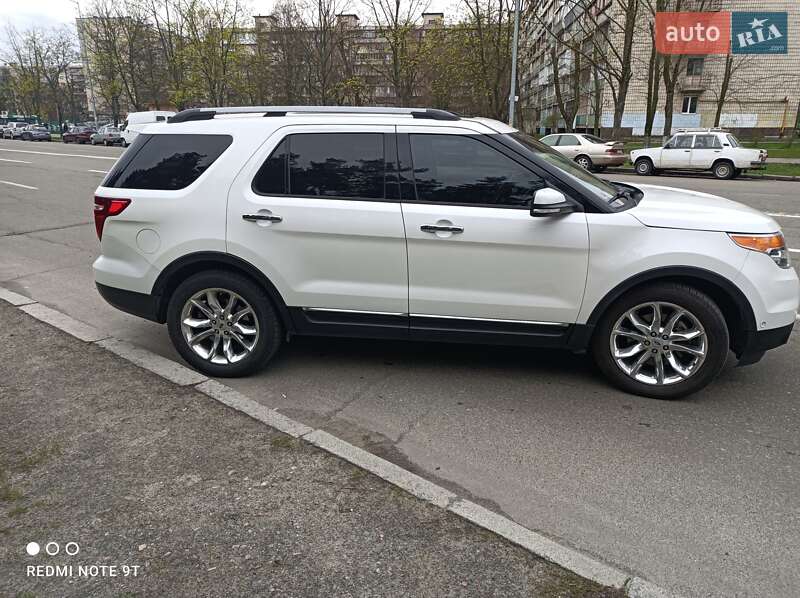 Внедорожник / Кроссовер Ford Explorer 2014 в Киеве фото 2 Внедорожник / Кроссовер Ford Explorer 2014 в Киеве