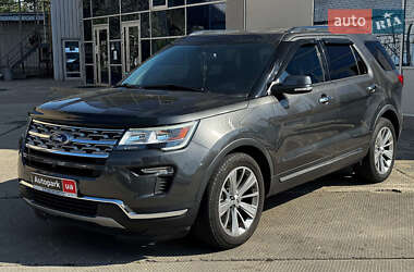 Позашляховик / Кросовер Ford Explorer 2018 в Харкові