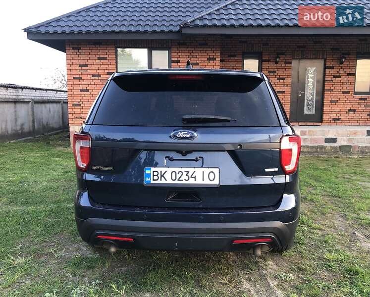 Внедорожник / Кроссовер Ford Explorer 2017 в Владимирце