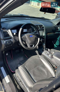 Внедорожник / Кроссовер Ford Explorer 2016 в 
