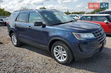 Внедорожник / Кроссовер Ford Explorer 2016 в 