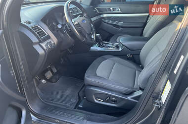 Внедорожник / Кроссовер Ford Explorer 2016 в 