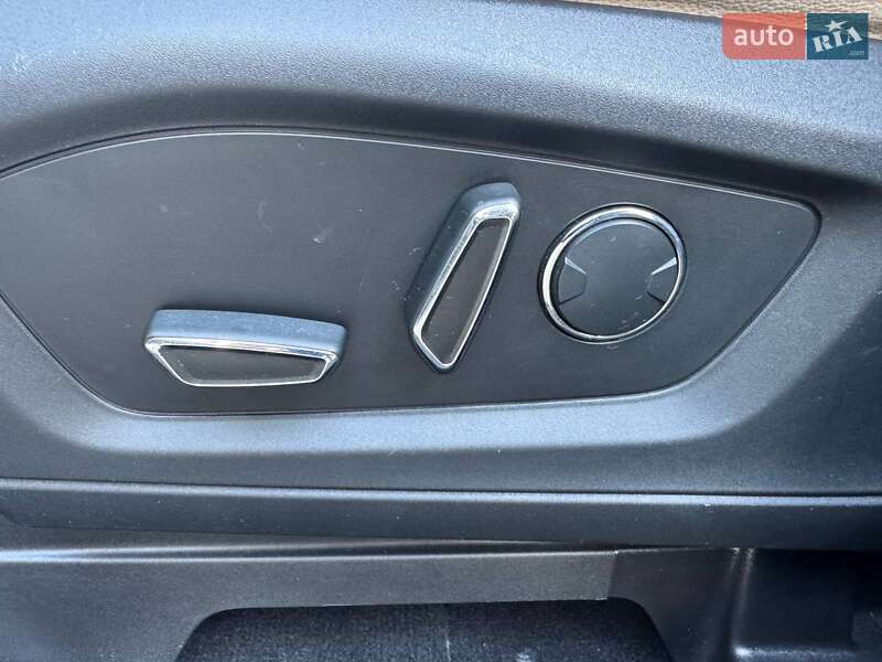 Внедорожник / Кроссовер Ford Explorer 2019 в Одессе