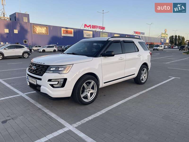 Позашляховик / Кросовер Ford Explorer 2015 в Вінниці