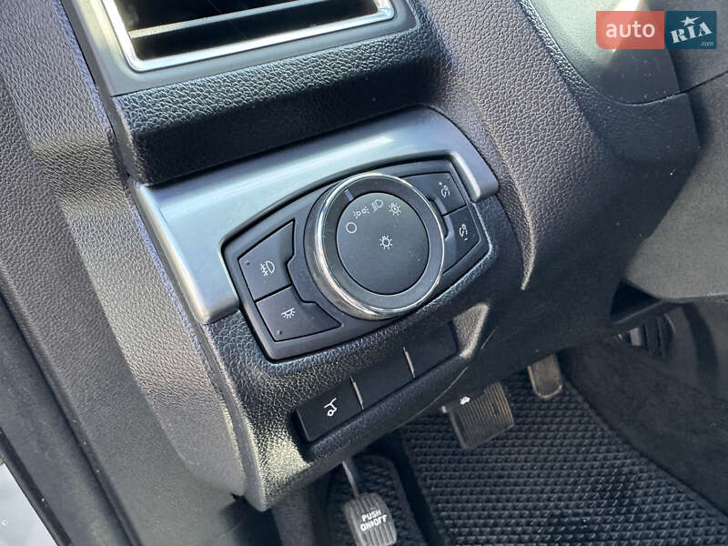 Позашляховик / Кросовер Ford Explorer 2018 в Києві