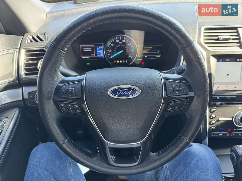 Позашляховик / Кросовер Ford Explorer 2018 в Києві