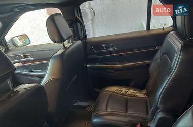 Внедорожник / Кроссовер Ford Explorer 2018 в 