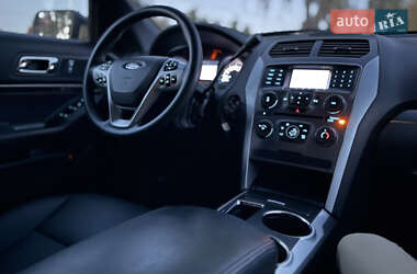 Позашляховик / Кросовер Ford Explorer 2015 в Житомирі