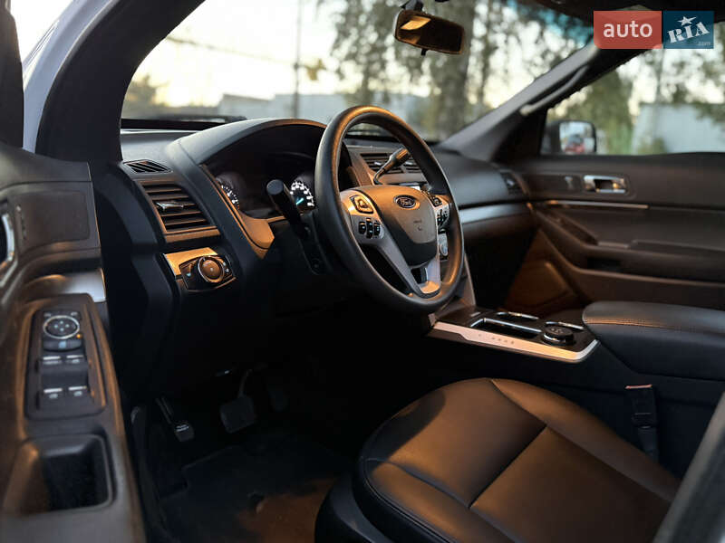 Внедорожник / Кроссовер Ford Explorer 2015 в Житомире фото 10 Внедорожник / Кроссовер Ford Explorer 2015 в Житомире