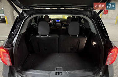 Внедорожник / Кроссовер Ford Explorer 2021 в 