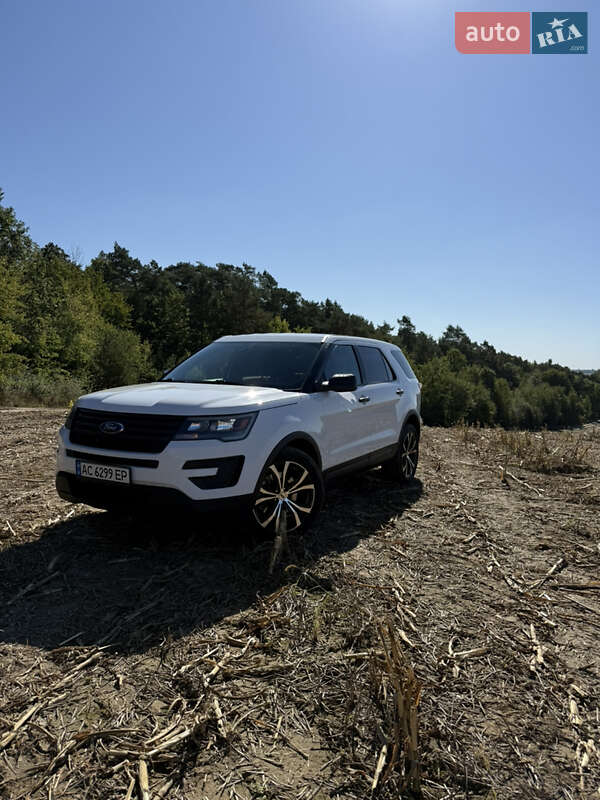 Внедорожник / Кроссовер Ford Explorer 2018 в 