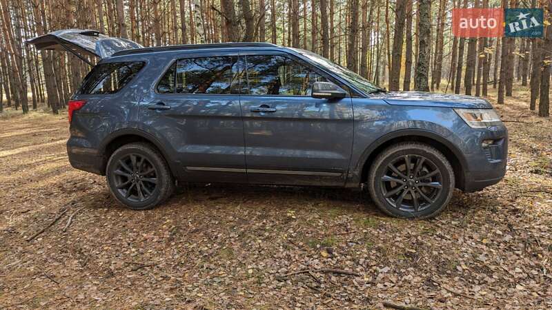 Внедорожник / Кроссовер Ford Explorer 2018 в Полтаве