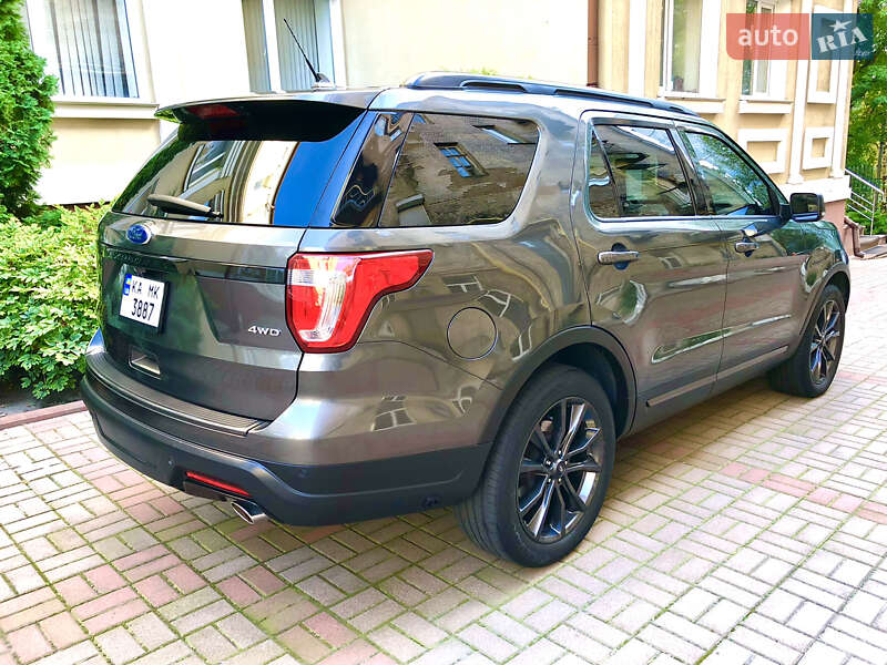 Внедорожник / Кроссовер Ford Explorer 2019 в Киеве
