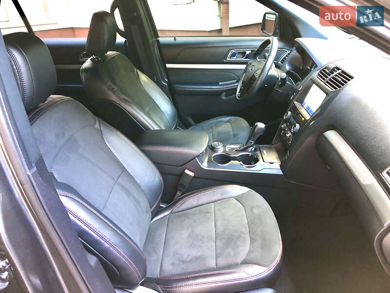 Внедорожник / Кроссовер Ford Explorer 2019 в Киеве