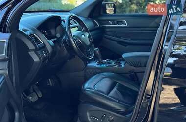 Внедорожник / Кроссовер Ford Explorer 2016 в 