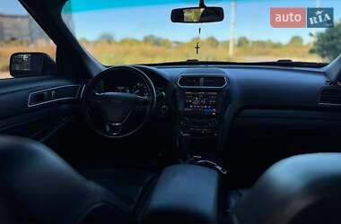 Внедорожник / Кроссовер Ford Explorer 2016 в 