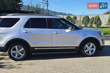 Внедорожник / Кроссовер Ford Explorer 2017 в 