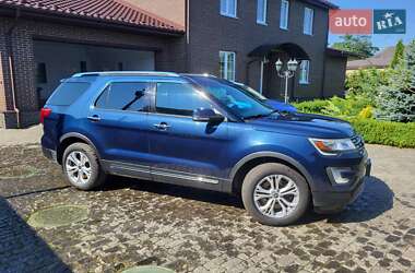 Внедорожник / Кроссовер Ford Explorer 2016 в 