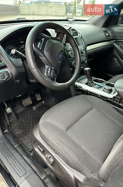 Позашляховик / Кросовер Ford Explorer 2016 в Калуші