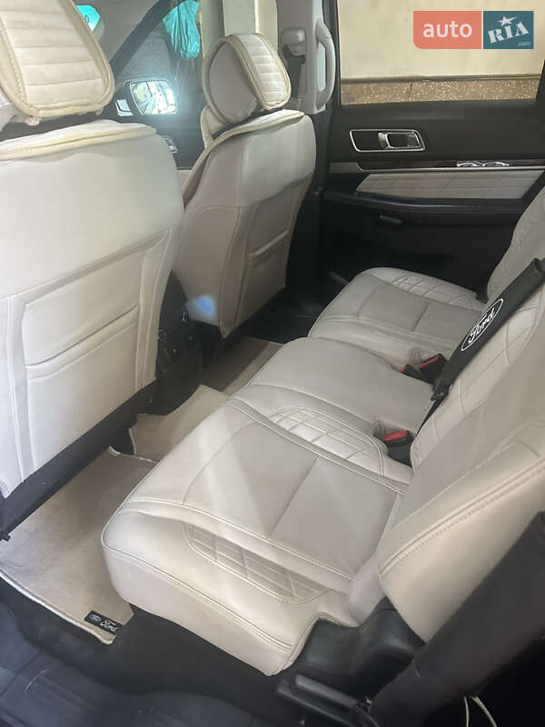 Внедорожник / Кроссовер Ford Explorer 2016 в Черновцах фото 7 Внедорожник / Кроссовер Ford Explorer 2016 в Черновцах