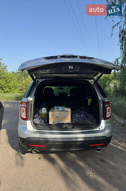 Позашляховик / Кросовер Ford Explorer 2013 в Кривому Розі