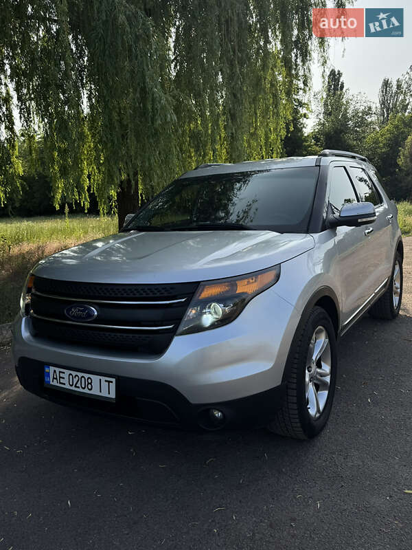 Позашляховик / Кросовер Ford Explorer 2013 в Кривому Розі