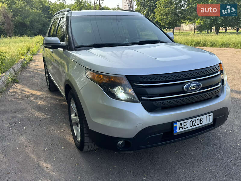Позашляховик / Кросовер Ford Explorer 2013 в Кривому Розі